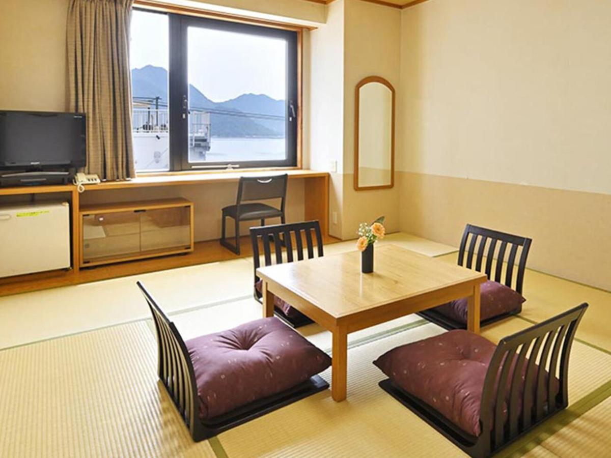 Miyajima Coral Hotel Hatsukaichi Ngoại thất bức ảnh