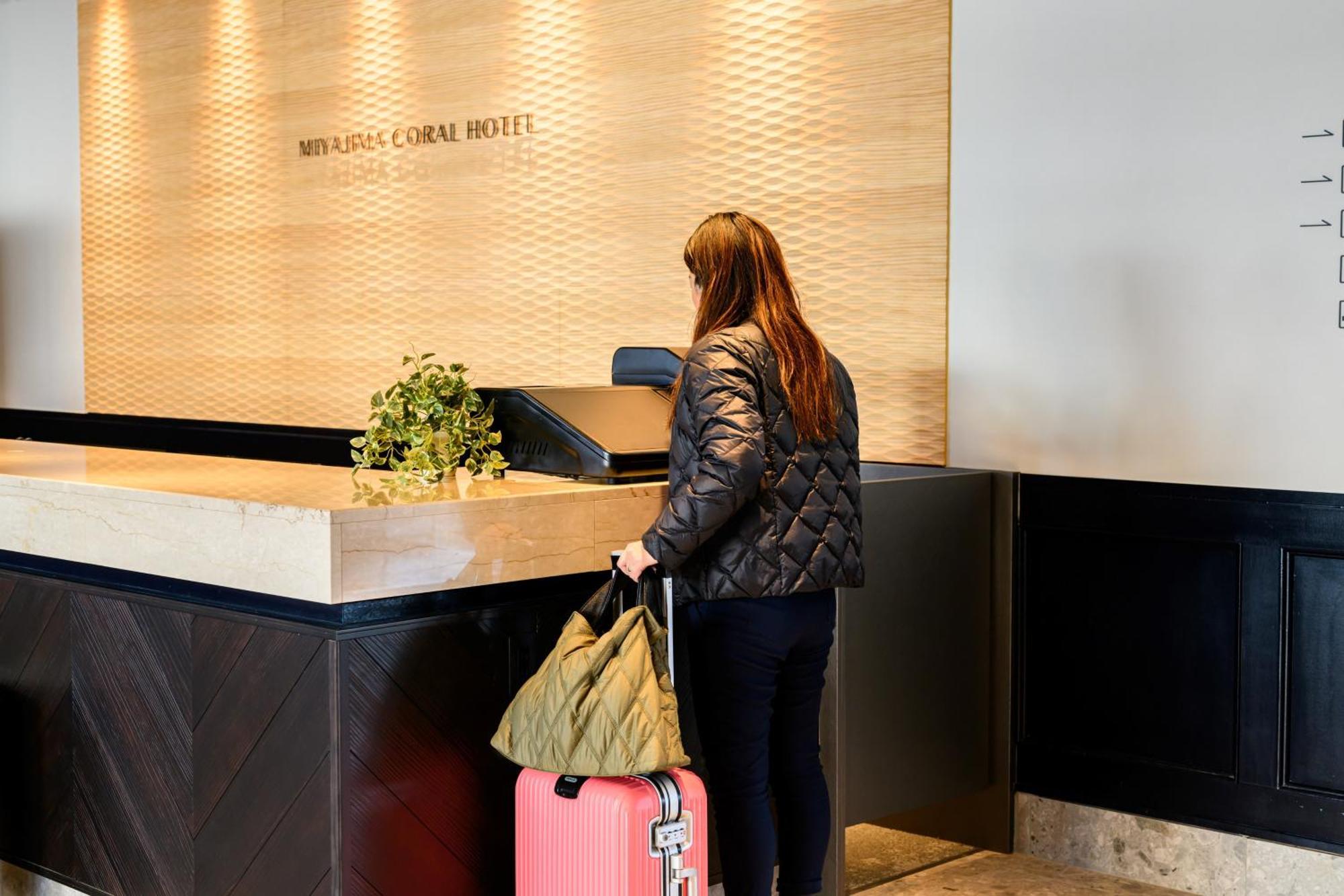 Miyajima Coral Hotel Hatsukaichi Ngoại thất bức ảnh